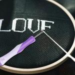 2 PCS Seam Rippers, Rippers for Sewing and Thread,Remover Stitch Tool for Hand Sewing, Knitting, Cross Stitching, Embroidery and Thread Removal(Purple + Green)