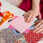 Moukeren 100 Pcs 10 x 10 '' Cotton Fabric Bundle Squares for Quilting Sewing Multicolor Precut Patchwork Materials Floral Printed Fabric Bundles for Spring DIY Beginners Crafts Cloths Handmade