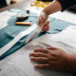 Fiskars RazorEdge Fabric Scissors - 9" Heavy Duty Fabric Shears with SoftGrip Ergonomic Handle, Premier Grade Stainless Steel Blades