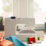 72Pcs Bobbins Sewing Threads Kit 36 Colors 500 Yards Sewing Polyester Thread Spools with 36Pcs Same Color Prewound Bobbins for Hand Sewing DIY Emergency Travel Sewing Machine Use