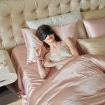 Silk Sleep Mask with Adjustable Strap - Soft Comfort