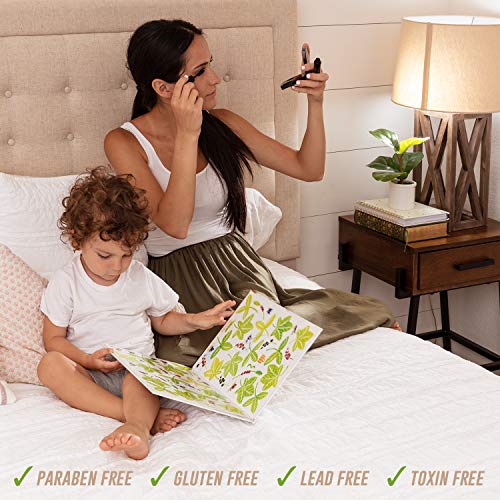 Natural Vegan Mascara for Length, Volume, and Growth