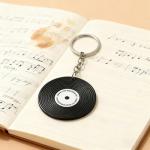 GKDFK Music Keychain Gifts Car Keys Backpack Charms Accessories DJ Keyrings Vinyl Record Keychain for Music Lovers