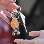 WRITWAA Vinyl Record Keychain Retro Music Key Ring for Men Women Luggage Pendant Creative Present Accessory