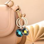 Sureio 20 Pcs Retro Vinyl Record Album Keychain Music Recording Player Metal Dj Pendant Charm Key Chain Gift for Music Lover (Multicolor)