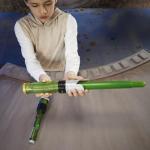 STAR WARS Lightsaber Forge Kyber Core Sabine Wren, Officially Licensed Green Customizable Electronic Lightsaber, Toys for 4 Year Old Boys and Girls