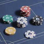 LUOBAO 11.5 Gram Poker Chips,200pc Casino Chips Poker for Texas Hold'em, Blackjack Chips,Casino Poker Games Kit,Poker Chips Set for Card Board Game,Bulk Poker Chip,Gambling Chips