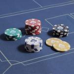 LUOBAO 11.5 Gram Poker Chips,200pc Casino Chips Poker for Texas Hold'em, Blackjack Chips,Casino Poker Games Kit,Poker Chips Set for Card Board Game,Bulk Poker Chip,Gambling Chips