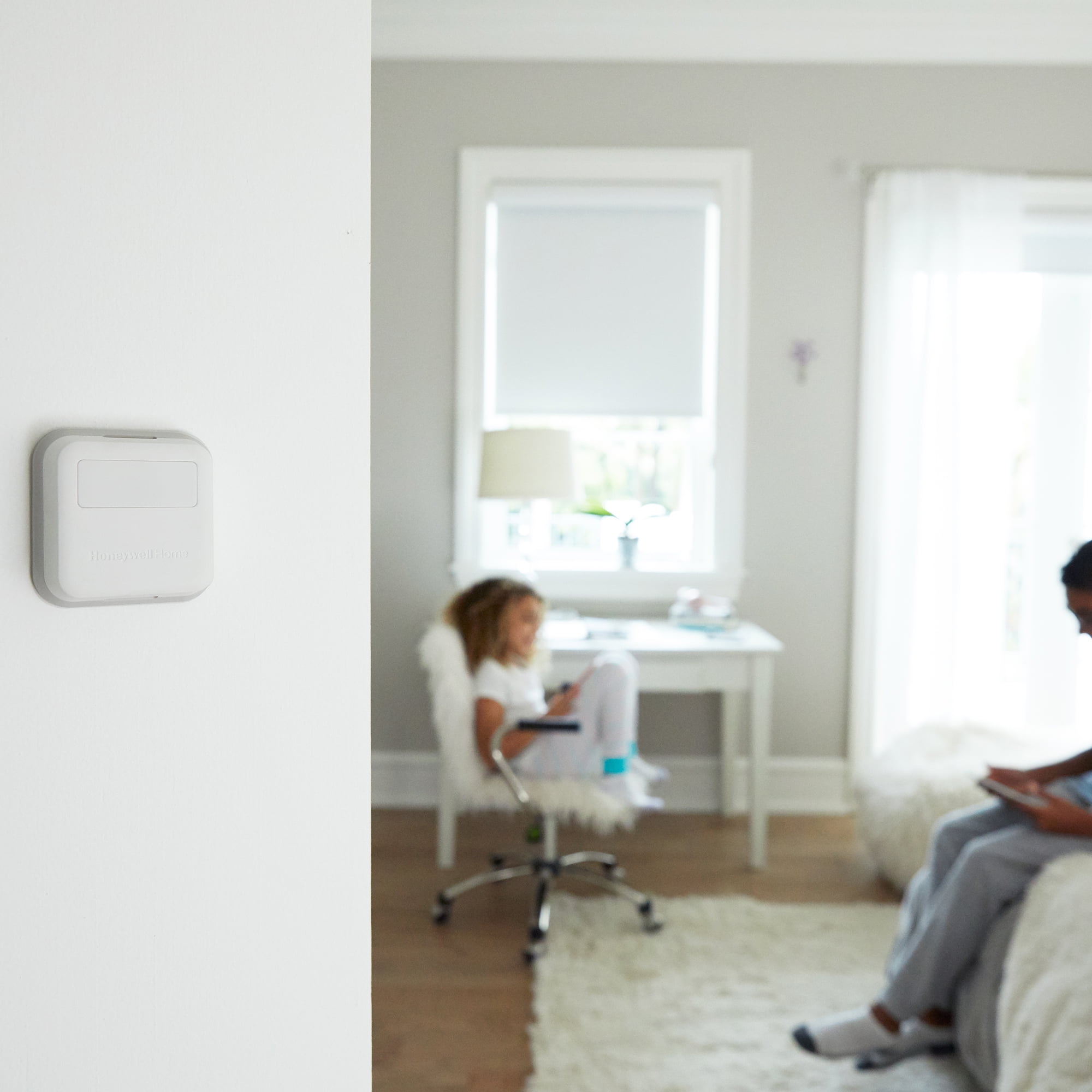 Honeywell Home Smart Room Sensor - White