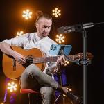 JCWINY Mic Stand Phone Holder, Flexible Phone Holder for Microphone Stand, Adjustable iPhone Mic Stand Holders, Music Stands Phone Holders for iPhone 14 13 12 MAX Pro Samsung Galaxy All Smartphones