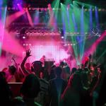 RDCMKL DJ Table Stand Portable Booth, All-Metal Heavy-Duty Foldable DJ Stand, Iron Plate Surface DJ Facade Booth, with 8 Machine-Washable Scrims, Travel Bag