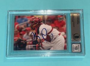 YADIER MOLINA Signed 2008 Upper Deck Card