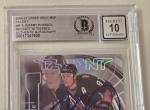 Jeremy Roenick Signed 2000 Upper Deck Card