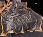 Edredón ligero de seda helada estilo europeo