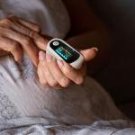 Innovo Fingertip Pulse Oximeter with Bluetooth App