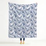 Blue and White Golden Retriever Throw Blanket