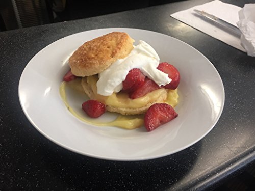 Red Muscadine Non-Alcoholic Beverage by Magnolia