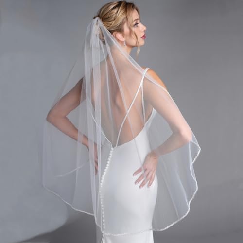Elegant Pearl and Crystal Bridal Veil, Fingertip Length