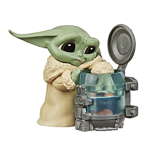 Star Wars White Figurine F2856