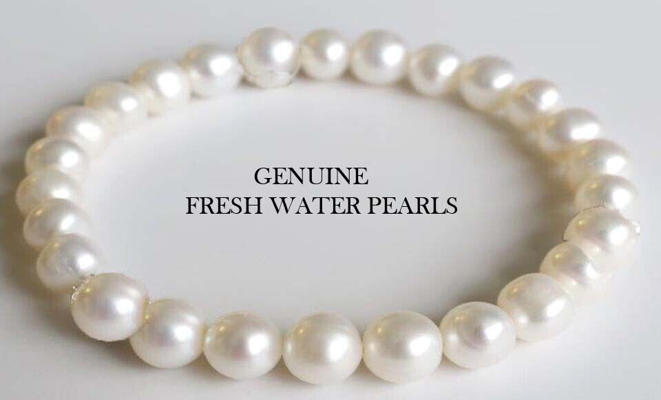 Beautiful White Freshwater Pearl Stretch Bracelet