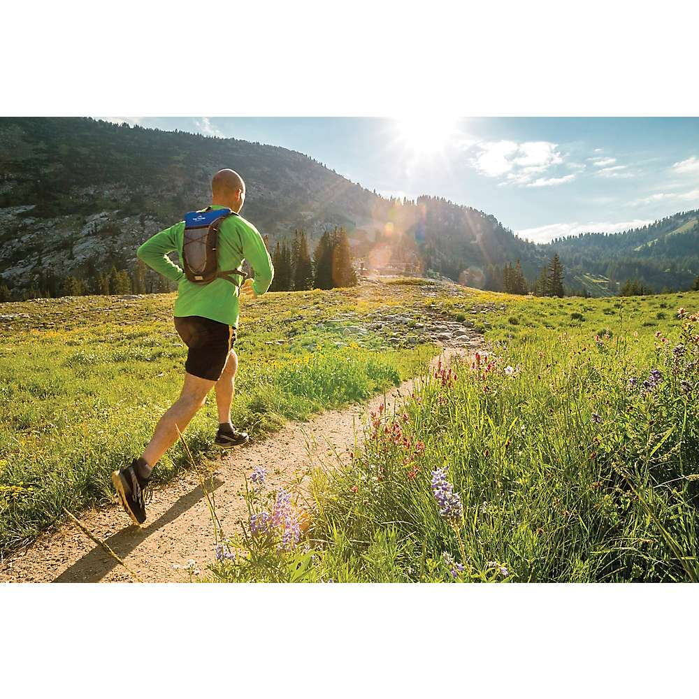 TETON Sports TrailRunner Hydration Pack 2L
