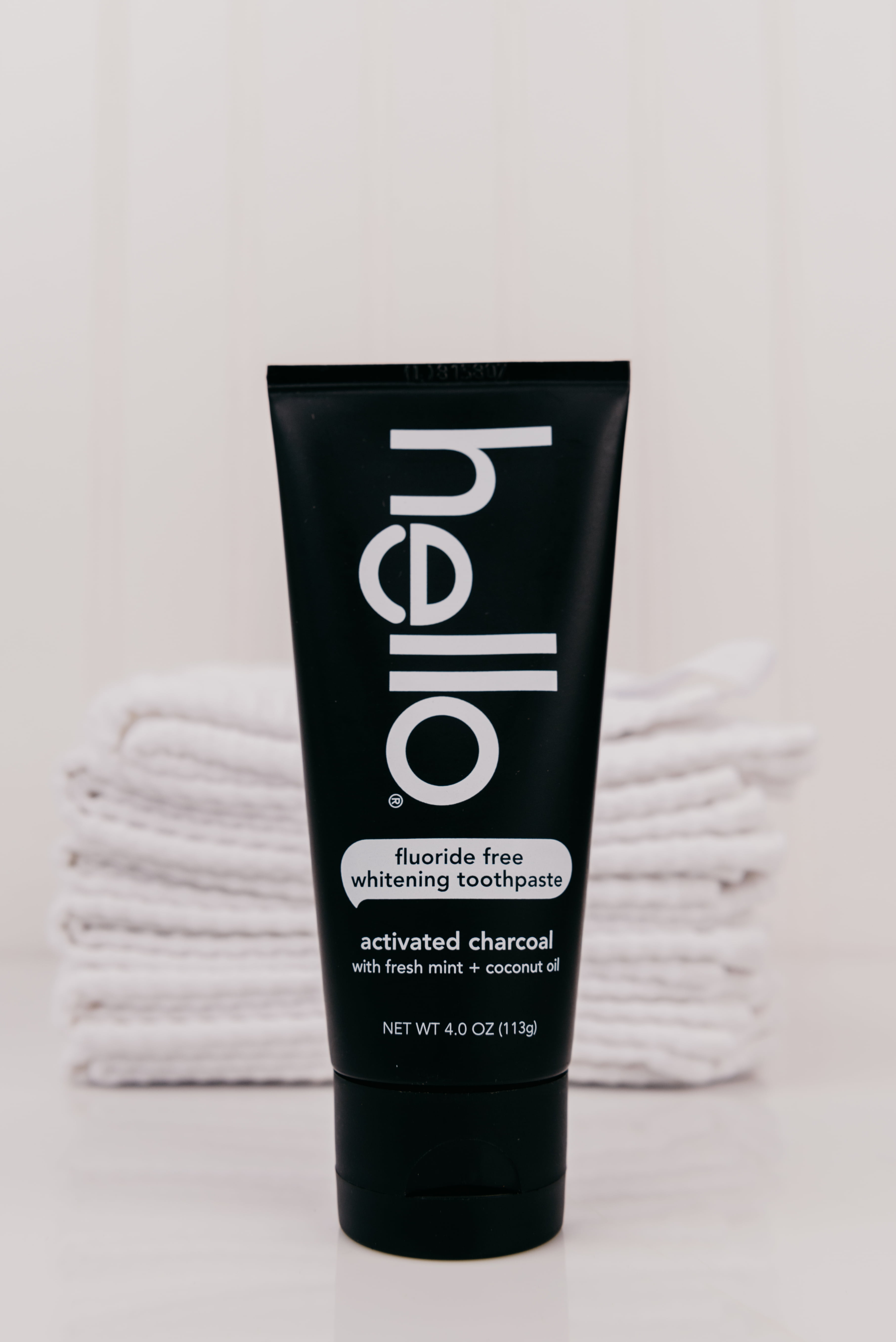 Eco-friendly whitening toothpaste with charcoal & coconut