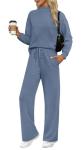 Stylish Women's Travel Tracksuit Set in Blue