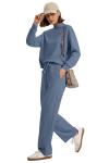 Stylish Women's Travel Tracksuit Set in Blue