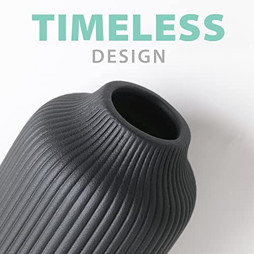 Matte Black Ceramic Vase for Dried Flowers