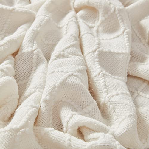 Cozy Knitted Throw Blanket with Tassels, Off White