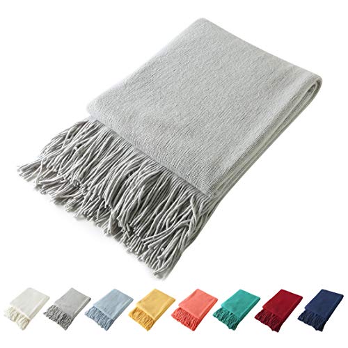 Cozy Light Grey Knitted Throw Blanket with Fringe