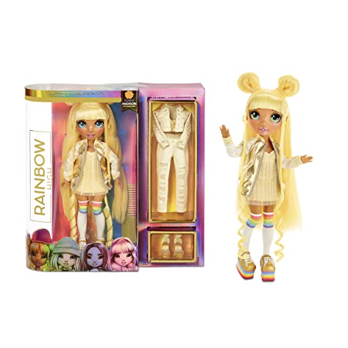 Rainbow High Rainbow Surprise Sunny Madison - Yellow Clothes Fashion Doll with 2 Complete Mix & Match Outfits and Accessories, Toys for Kids 6 to 12 Years Old by Rainbow High