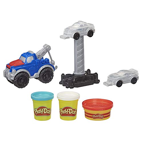 Play-Doh Wheels Tow Truck Toy for Kids 3 Years and Up with 3 Non-Toxic Colors from Hasbro