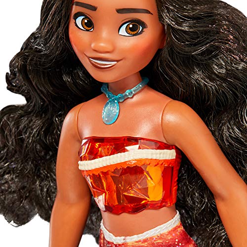 Disney Princess Royal Shimmer Moana Doll, Fashion Doll with Skirt and Accessories, Toy for Kids Ages 3 and Up from Hasbro