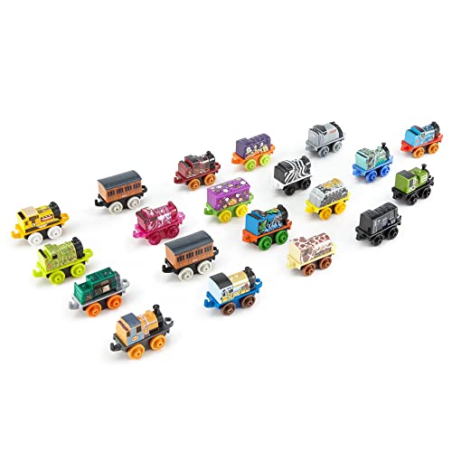 Fisher-Price Thomas and Friends Toy Train & MINIS Toy Train Pack, Set of 20 Miniature Push-Along Engines and Railway Vehicles for Preschool Pretend Playâ from 