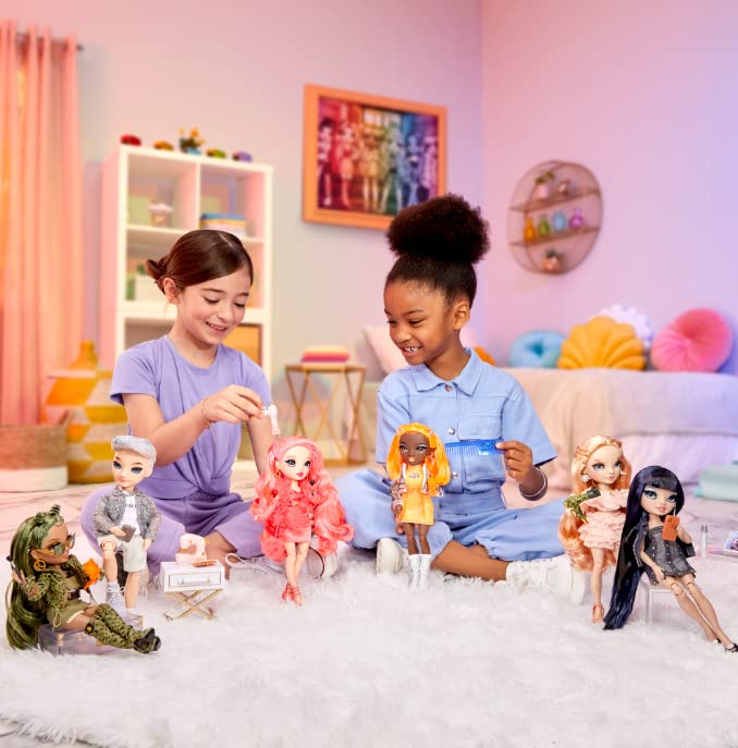 Rainbow High Priscilla - Pink Fashion Doll. Fashionable Outfit & 10+ Colorful Play Accessories. Great Gift for Kids 4-12 Years Old and Collectors by MGA Entertainment