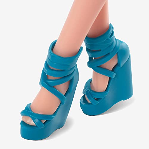 Barbie Looks Doll, Curly Red Hair, Color Block Outfit with Miniskirt, Style and Pose, Fashion Collectibles, Barbie Signature Looks from Mattel