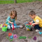 BIRANCO. Flower Garden Building Toys - Build a Bouquet Floral Arrangement Playset for Toddlers and Kids Gifts Age 3, 4, 5, 6 Year Old Girls, Educational STEM Toy (120 PCS) from TongShang