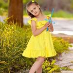 Big Mo's Toys Flying Discs - Twist Disc Flyer Saucers for Party Favors and Prizes - 40 Sets from Big Mo's Toys