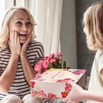 Gifts for Mom, Mothers Day Gift Baskets, Birthday Gifts for Mom from Daughters Sons Kids, Gift Basket for Mom Grandma Nana Mother in Law Women, Mom Gifts Set for Wife from Husband, Mom Gift Box by SONG's GIFT