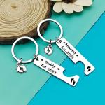 New Parent Gift Keychain Pregnancy Announcement Gifts Daddy and Mommy Est 2022 First Time Pregnancy Gifts for Mom Dad To Be Baby Shower Parents to be Gifts New Mom Jewelry First Time Dad Gift from Dabihu