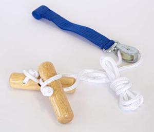 RangeMaster Econo Ranger Shoulder Pulley â Physical Therapy Exercises â Aids in Recovery and Rehabilitation â Increases Mobility â Wooden Handles for Comfort â Web Strap Door Attachment by RangerMaster