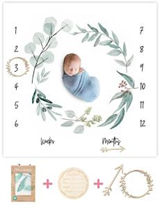 Organic Baby Monthly Milestone Blanket Newborn Boy Girl Unisex Gender Neutral| Green Leaf Wreath Eucalyptus Baby Nursery Month Picture Blanket| Growth Photography Background Prop|Birth Announcement by Ama holding LLc