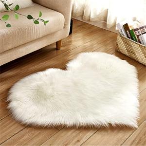White Heart Shaped Fluffy Rug for Cozy Spaces