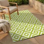 FH Home Outdoor Rug - Waterproof, Fade Resistant, Reversible - Premium Recycled Plastic - Geometric - Porch, Deck, Balcony, Mudroom, Laundry Room, Patio - Aztec - Green & White Crease Free - 3 x 5 ft