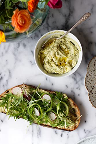 Navitas Organics Organic Raw Hemp Seeds Bag, 15 Servings — Organic, Non-GMO, Low Temp-Hulled, Gluten-Free, 8 Ounce (Pack of 1)