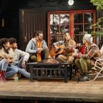 Devoko 81.3 cm Outdoor Fire Pit Table