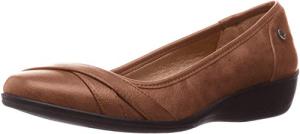 LifeStride Women's I-Loyal Flat in Dark Tan