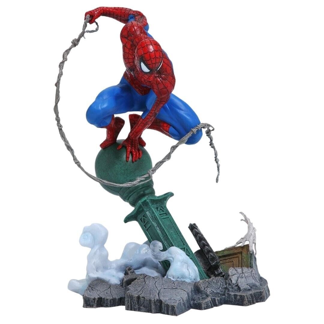 Spider-Man Lamppost PVC Diorama Figurine