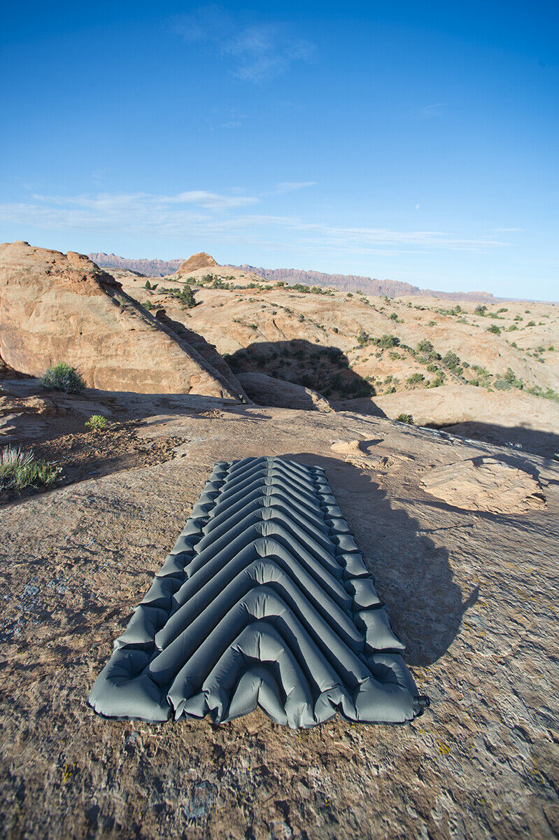 KLYMIT Static V Luxe Sleeping Pad - Stone Grey